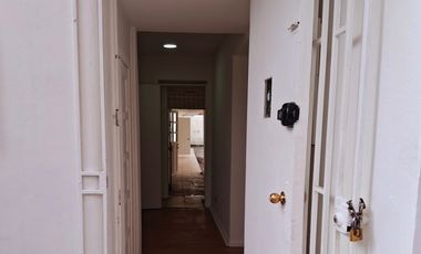 ARRIENDO LOCAL COMERCIAL 8HAB 6BA SANTIAGO