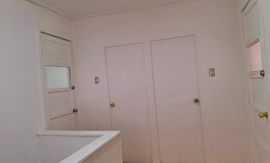 ARRIENDO LOCAL COMERCIAL 8HAB 6BA SANTIAGO