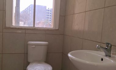 ARRIENDO LOCAL COMERCIAL 8HAB 6BA SANTIAGO