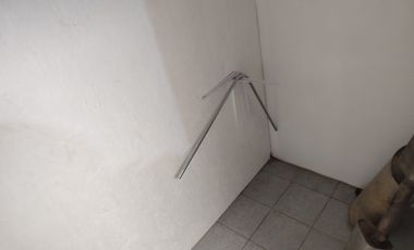 SE VENDE  PROPIEDAD CON BODEGA Y OFICINAS,