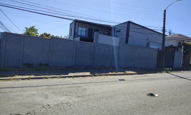 SE VENDE  PROPIEDAD CON BODEGA Y OFICINAS,