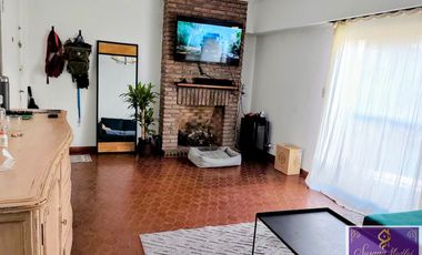 Casa jardín alquiler  Hurlingham 3 ambientes