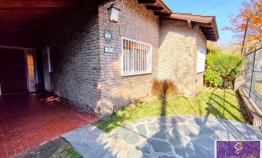 Casa jardín alquiler  Hurlingham 3 ambientes