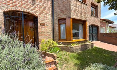 Venta de Casa Semicéntrica Tandil