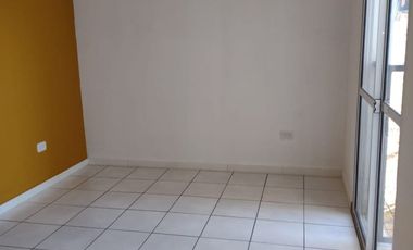 Dpto en Venta ituzaingo 1616 planta alta.