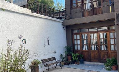 casa en venta 4 cuartos y 4 baños en sexta sección