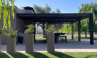 VENTA CASA B PRIVADO LAS RETAMAS RODEO MENDOZA