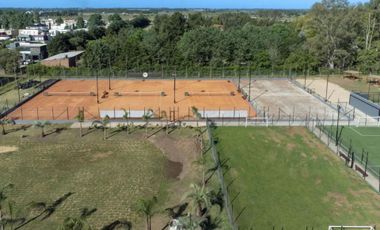 LOTE INTERNO EN VENTA EN LAGOS DE CANNING 1