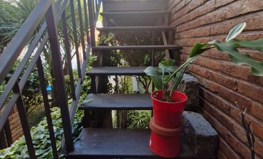 CASA EN VENTA QUINCHO PILETA COCHERA TERRAZA