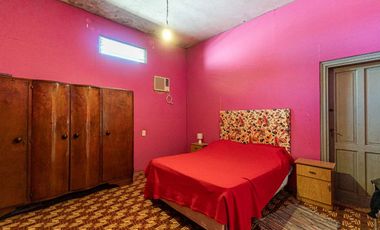 CASA EN VENTA ALVAREZ CON DOS LOCALES