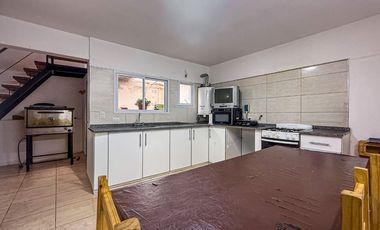 VENTA PH 4 AMBIENTES EN DON BOSCO