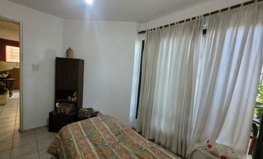 CASA EN VENTA-5 DORM-PILETA-CUARTA OESTE