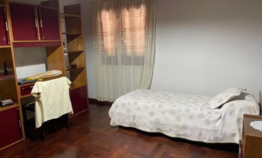 CASA 4 AMBIENTES VENTA SAN JUSTO COCHERA