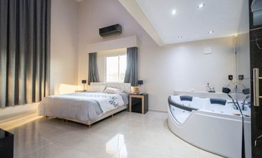 VENTA CASA DE CATEGORÍA 3 DORMITORIOS EN SUITE