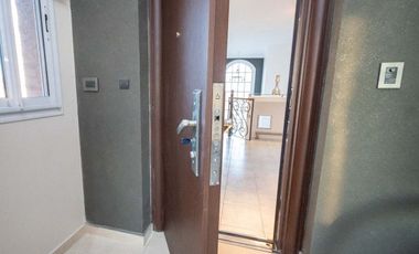 VENTA CASA DE CATEGORÍA 3 DORMITORIOS EN SUITE
