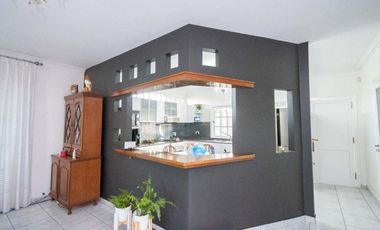 VENTA CASA DE CATEGORÍA 3 DORMITORIOS EN SUITE