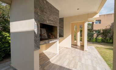 VENTA CASA 2 DORMITORIOS COUNTRY EL PINAR