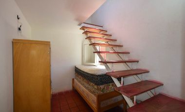 CASA 4 AMBIENTES CON PARQUE GARAGE SANTA CLARA