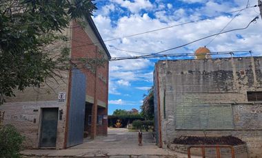 Se alquila sector dentro de un Predio importante