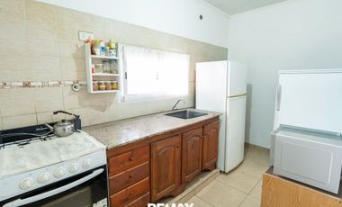 VENTA DE CASA + DEPTO EN ZONA CENTRICA SAN NICOLAS