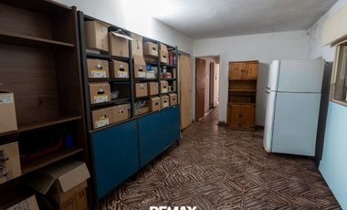VENTA DE CASA + DEPTO EN ZONA CENTRICA SAN NICOLAS