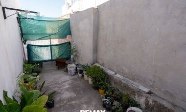 VENTA DE CASA + DEPTO EN ZONA CENTRICA SAN NICOLAS