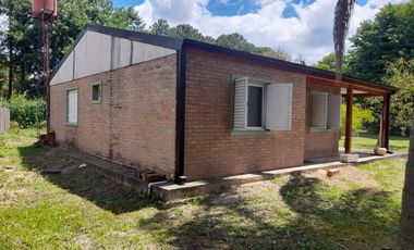 VENTA CASA A TERMINAR EN ARROYO LEYES A MTS RUTA