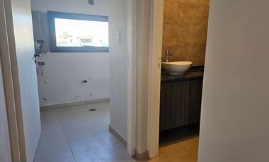 CASA A ESTRENAR EN VENTA BARRIO LAS RETAMAS MAIPÚ