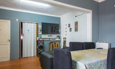 VENTA CASA 3 UNIDADES EN BLOCK CON LOCAL Y GARAGE