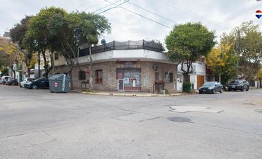 VENTA CASA 3 UNIDADES EN BLOCK CON LOCAL Y GARAGE