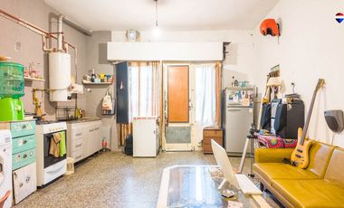 VENTA CASA 3 UNIDADES EN BLOCK CON LOCAL Y GARAGE