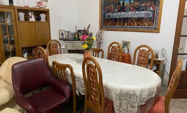 CASA EN VENTA SUÁREZ CON COCHERA