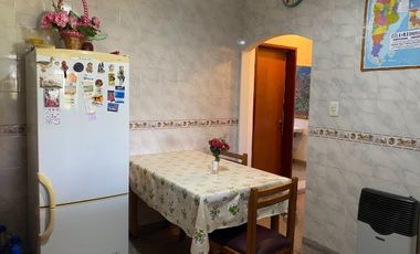 CASA EN VENTA SUÁREZ CON COCHERA