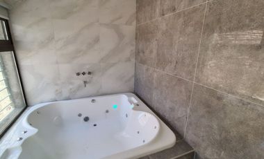 Se vende casa en Maipú, Mendoza