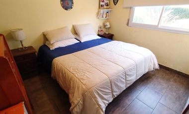Casa 8 Ambientes en Lote 1751m con Pileta y Paddle