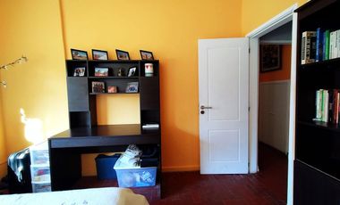 Casa 8 Ambientes en Lote 1751m con Pileta y Paddle
