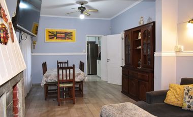 Casa 8 Ambientes en Lote 1751m con Pileta y Paddle
