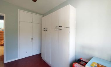 Casa 8 Ambientes en Lote 1751m con Pileta y Paddle