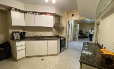 VENTA PH SAN CRISTOBAL 7 AMBIENTES-PATIO+QUINCHO