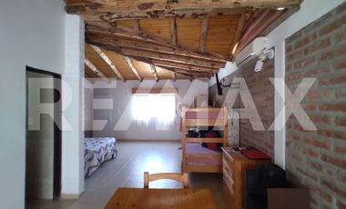 VENTA CASA CON DEPARTAMENTO EN LAS GRUTAS