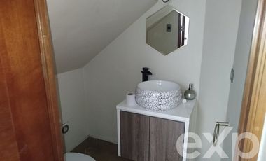 Casa en Arriendo en Avenida Punta Nogales con Pedro Fontova