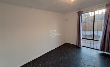 Casa en Arriendo en Las Encinas / Gerónimo de Alderete