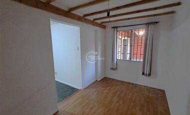 Casa en Arriendo en Las Encinas / Gerónimo de Alderete