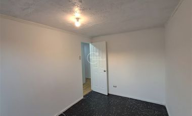 Casa en Arriendo en Las Encinas / Gerónimo de Alderete