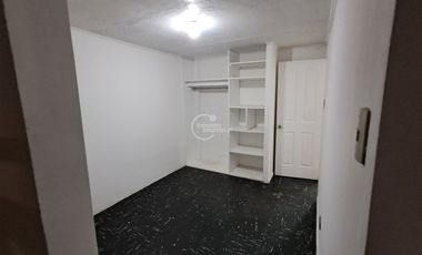 Casa en Arriendo en Las Encinas / Gerónimo de Alderete