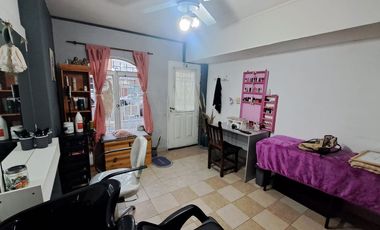 LOCAL COMERCIAL SOBRE URQUIZA 2100