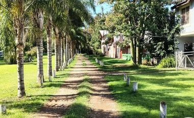 VENTA CASA 4 AMBIENTES BARRIO TIEMPO LIBRE
