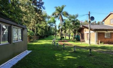 VENTA CASA 4 AMBIENTES BARRIO TIEMPO LIBRE