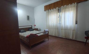 VENTA CASA QUINTA 3 AMBIENTES TRISTAN SUAREZ