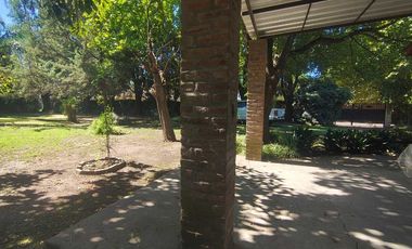 VENTA CASA QUINTA 3 AMBIENTES TRISTAN SUAREZ